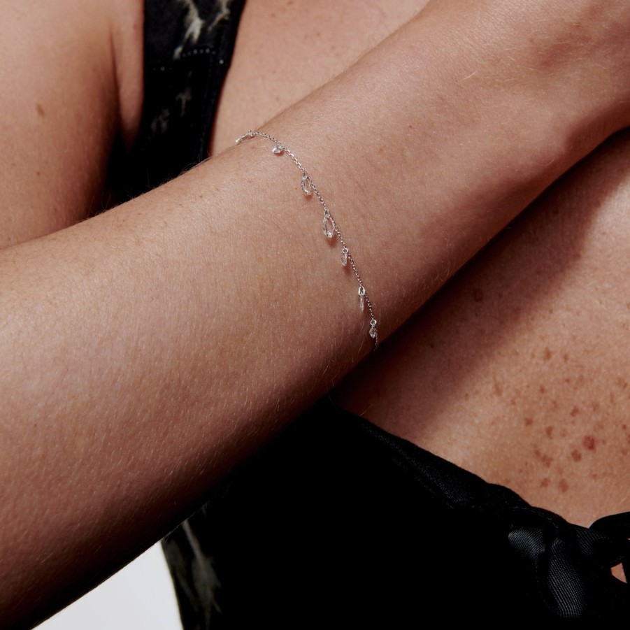 All Bracelets Unsaid | Lab-Grown Diamond Tear Charm Bracelet