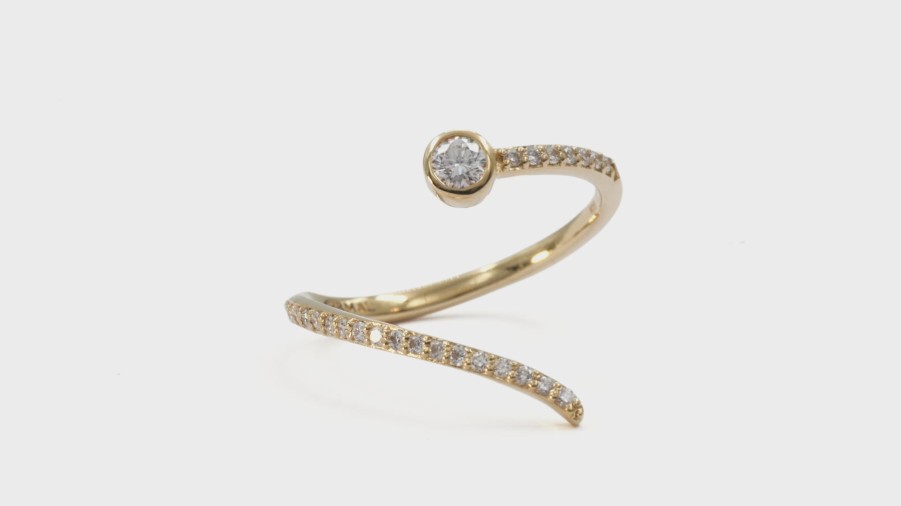 All Rings Prmal | Lab-Grown Diamond Bezel Twine Ring